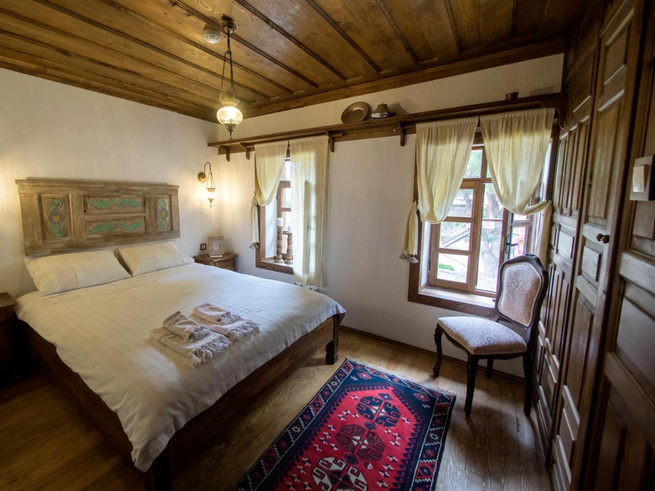 Yeni Gelin Evi Apartment Birgi Exterior foto